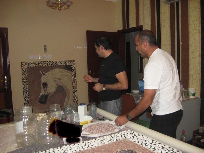Mosaic-Art-Horse-Seashell-Akeel-Zarkany-2